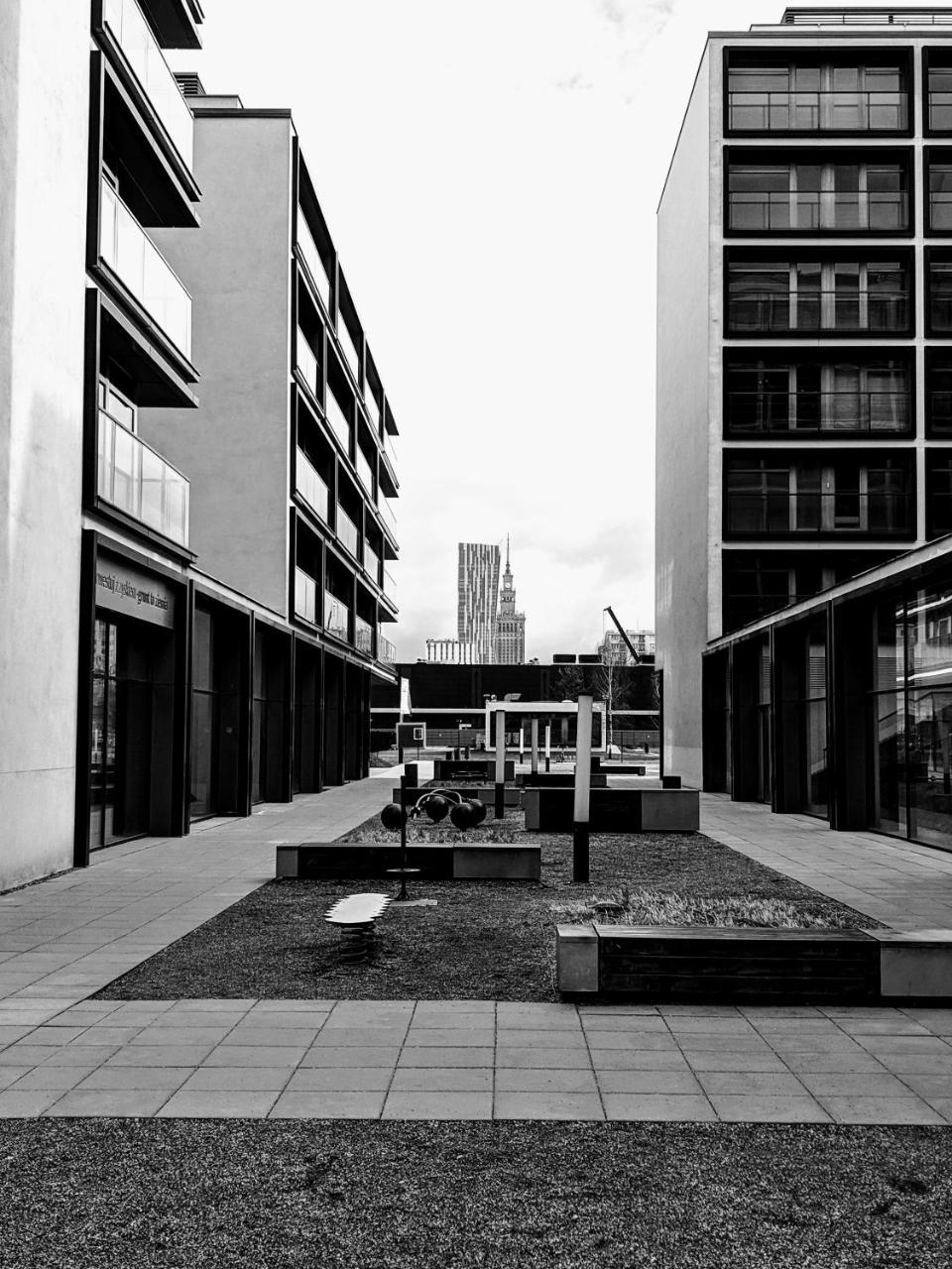 Warsaw Aparthotel Exterior photo